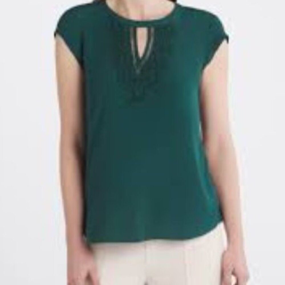 NWT Stitch Fix Daniel Rainn Quin Cap Sleeve Mixed Material Top size PL Green